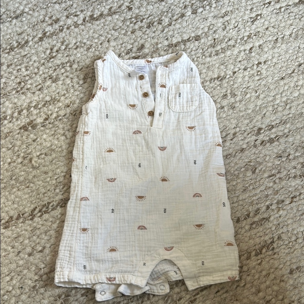 Carters Hillary Duff Sleeveless Baby Romper with Rainbow and Sun Pattern 18M